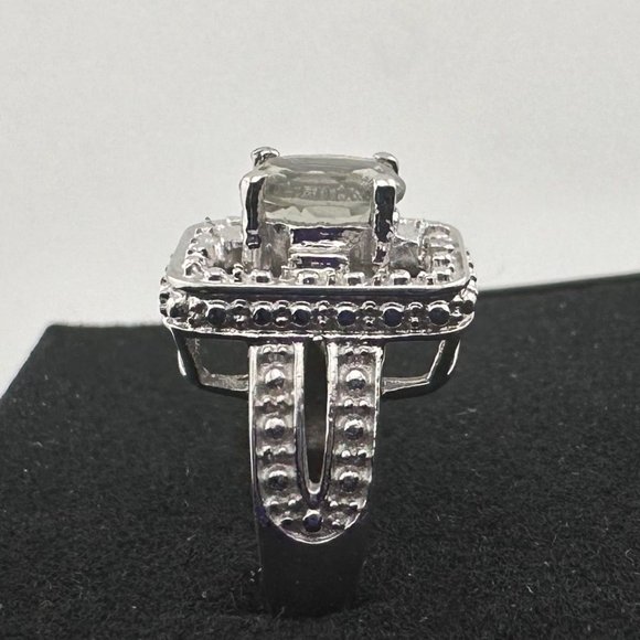 Beautiful Natural Light Green Amethyst Ring with small Diamond - Sterling Size 7 - Picture 11 of 14